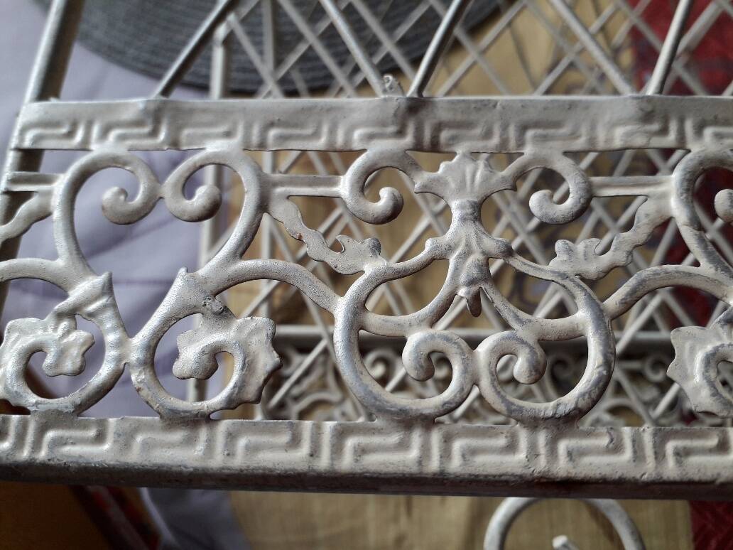 Magazine rack