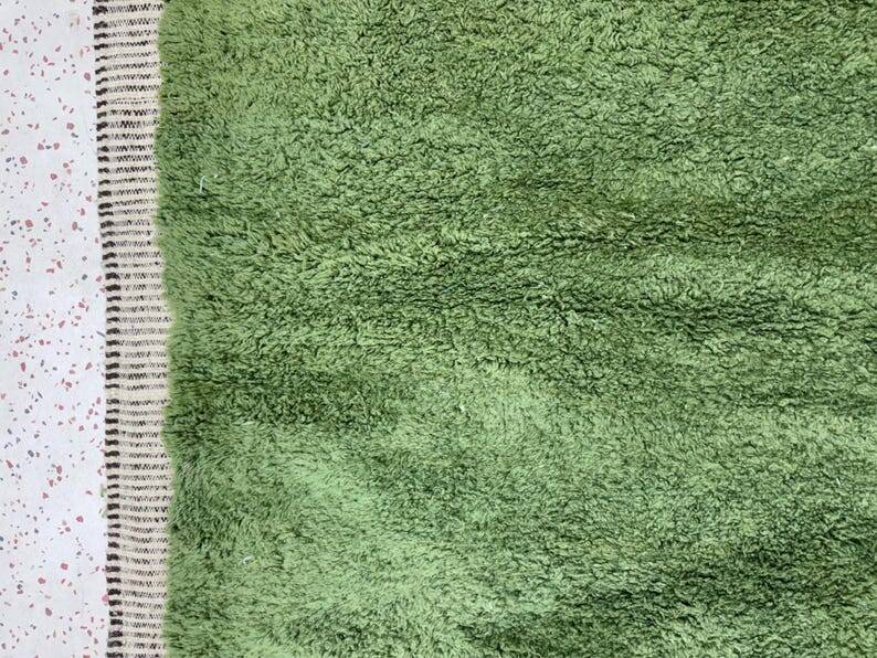 Handmade Berber rug 250cm x 180cm