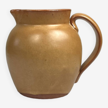 Caramel beige artisanal carafe