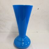 Vase en opaline
