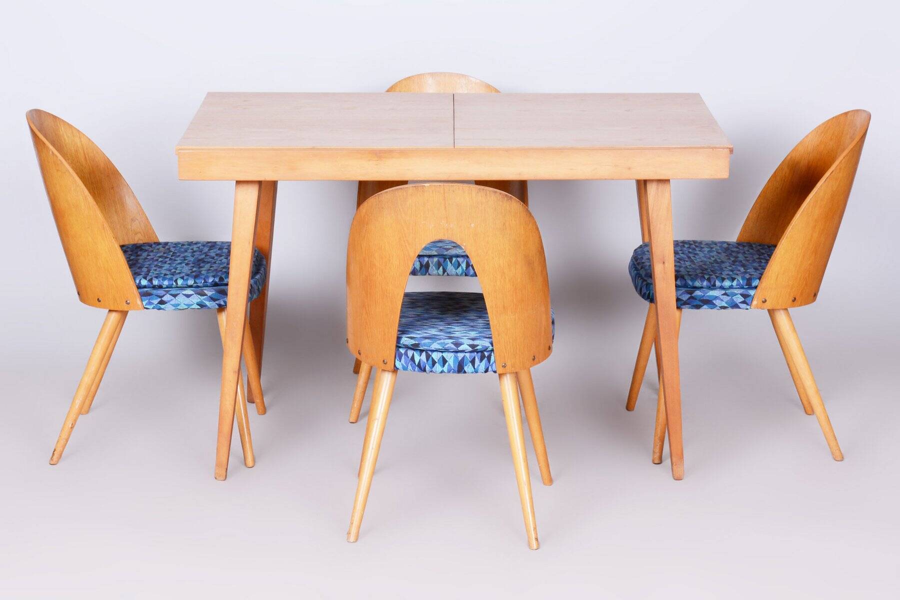 Mid-Century Czech Extendable Table in Beech and Ash attributed to Tatra Pravenec, 1950s