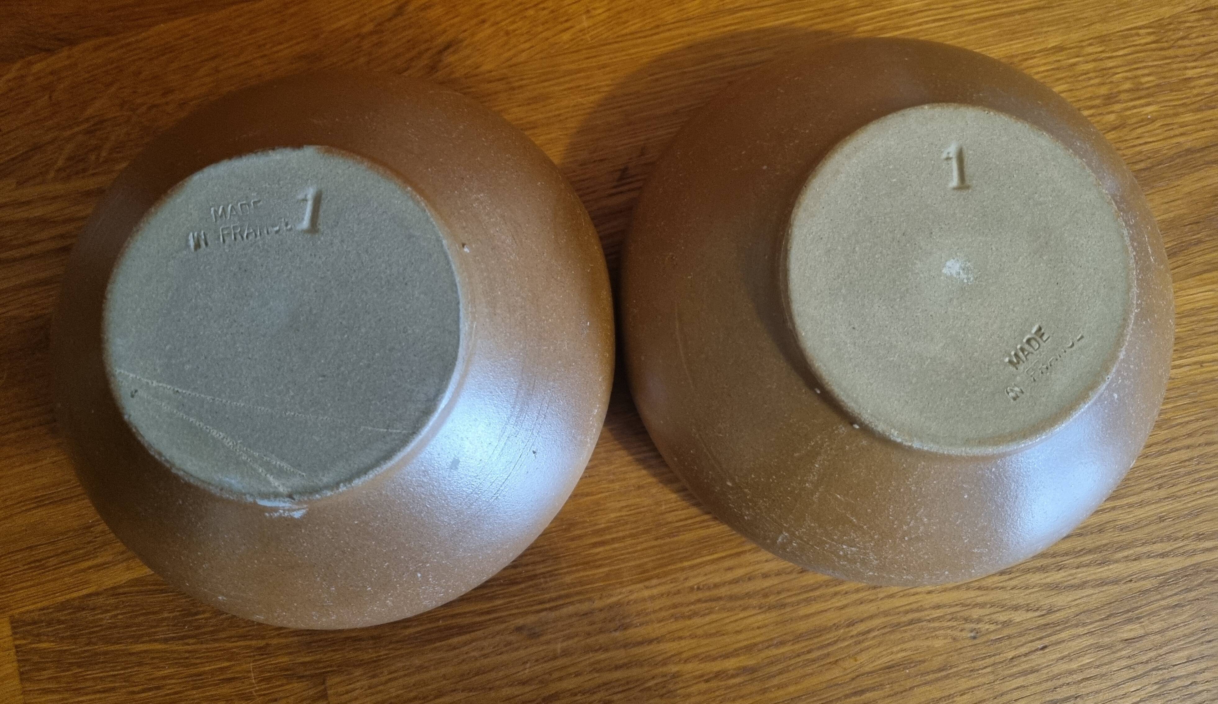 Set of 2 Vintage Stoneware Bowls No 1