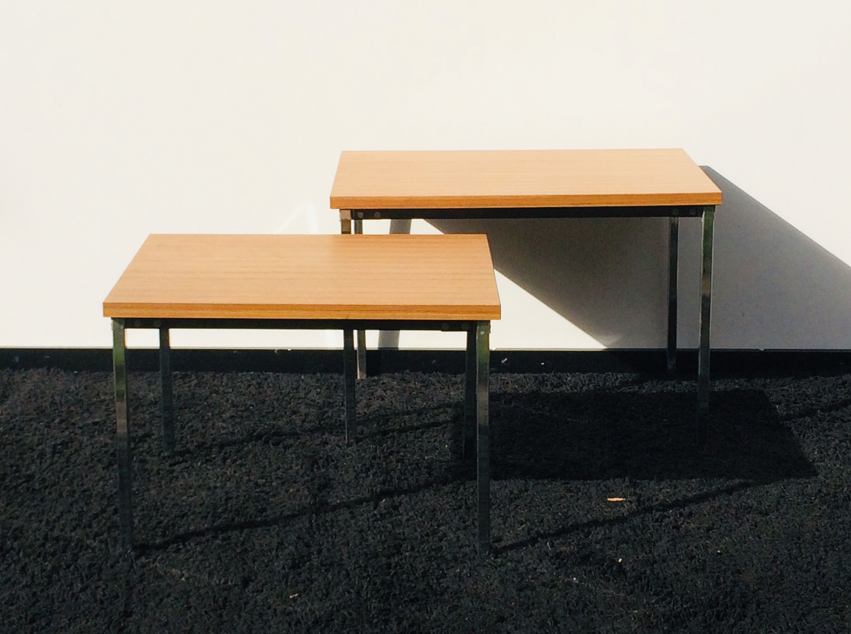 Pair coffee tables by Pierre Guariche for Meurop 60