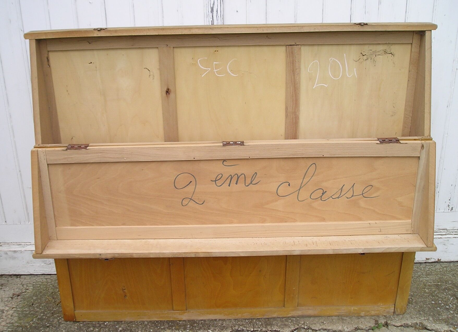 Delagrave School Card Furniture, 60s and 70s