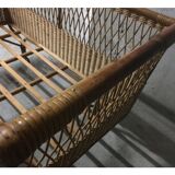 Rattan-wheeled crib
