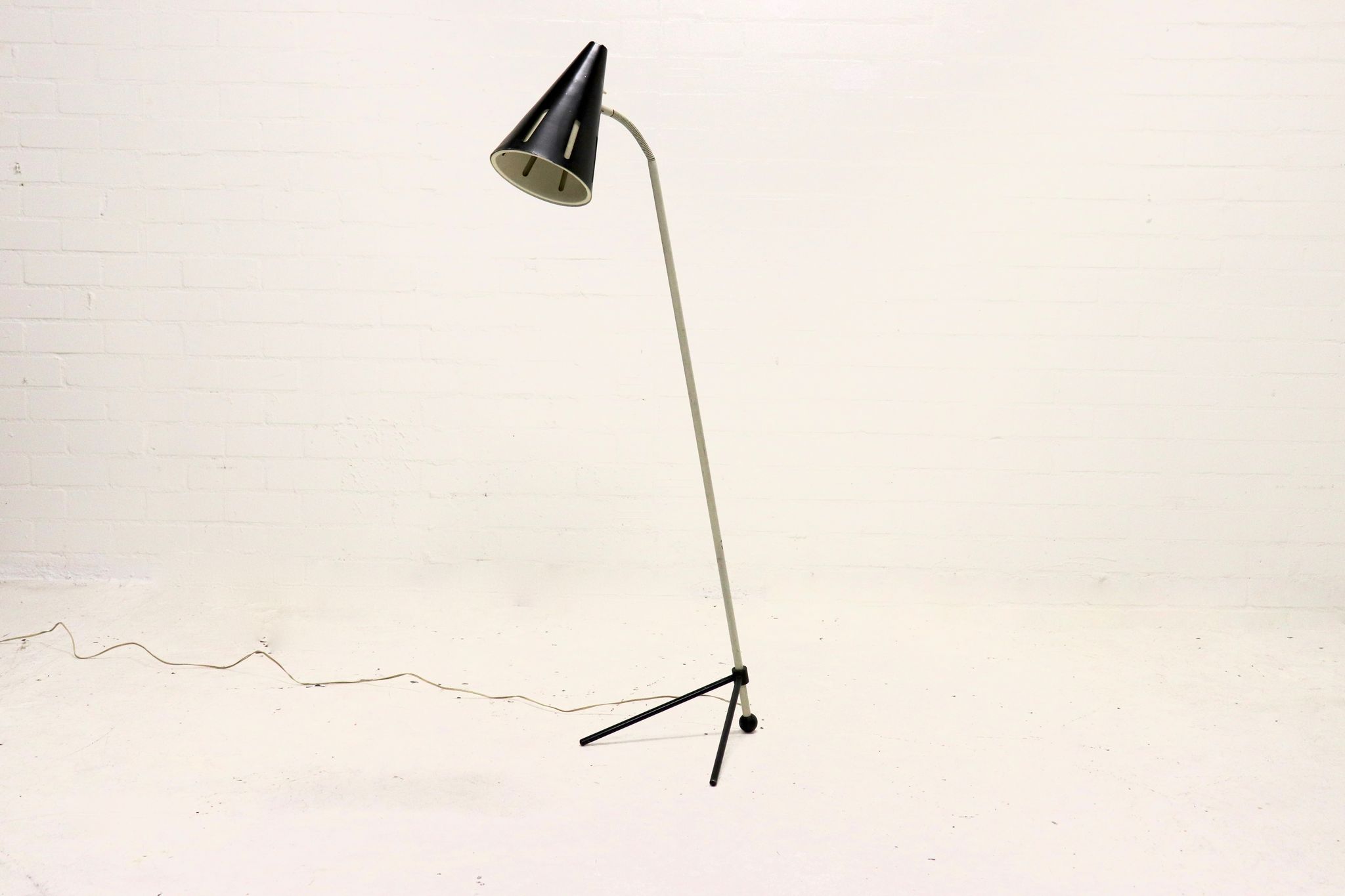 Lampadaire Hala Zeist série Sun par T. Busquet des années 1950