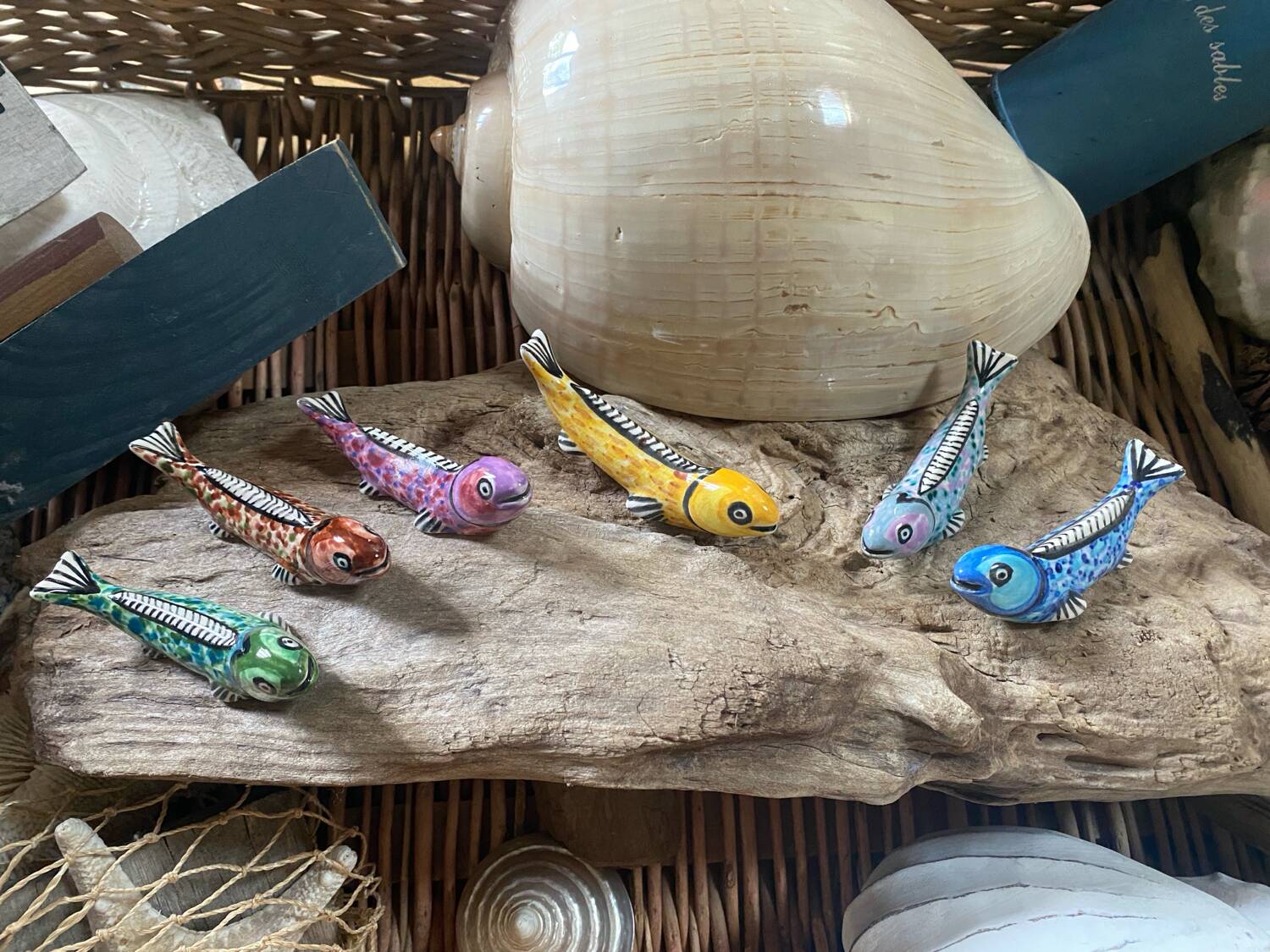 Set of 6 enameled stoneware fish knife rests