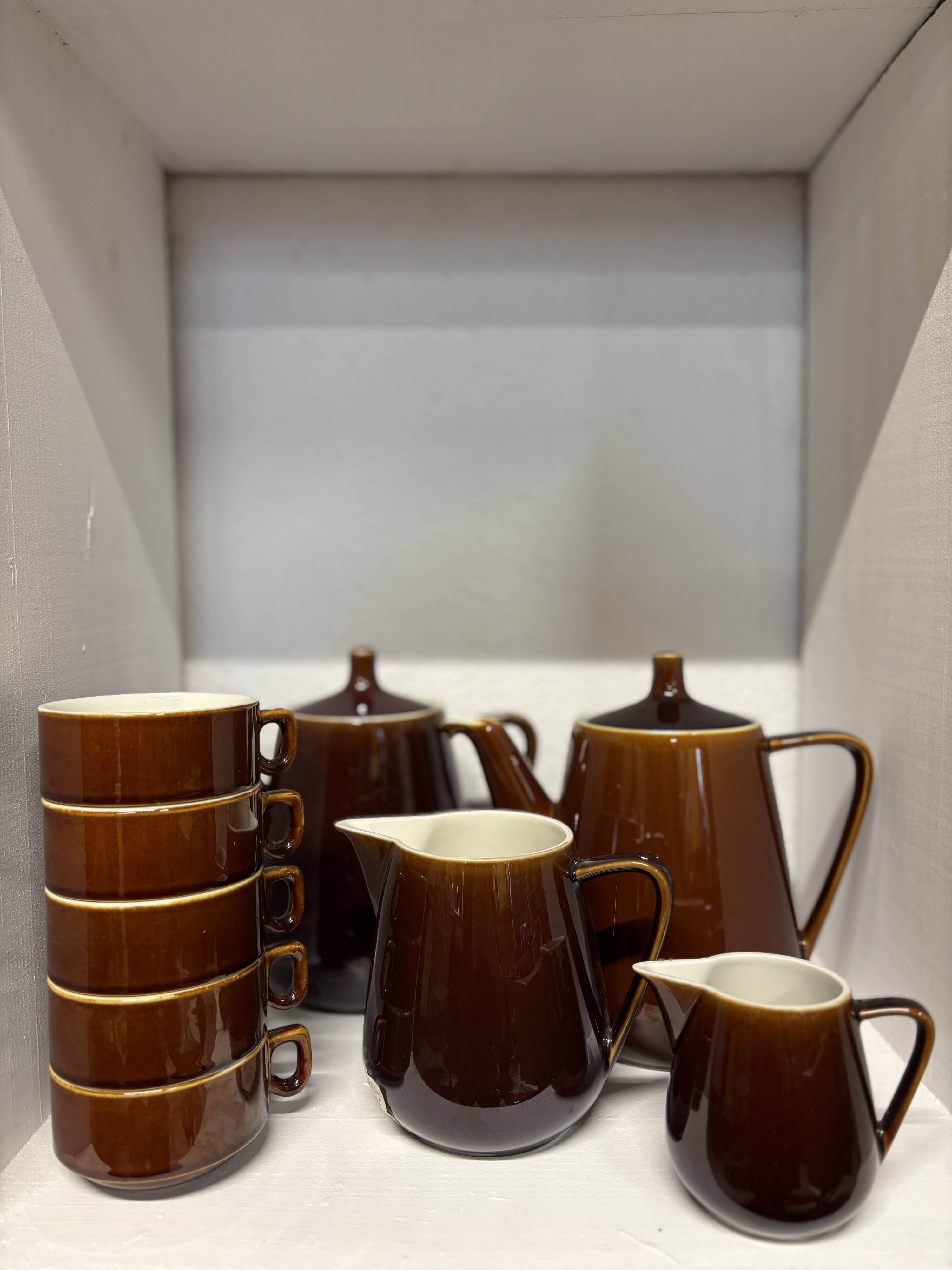 Villeroy & Boch tea/coffee service - brown