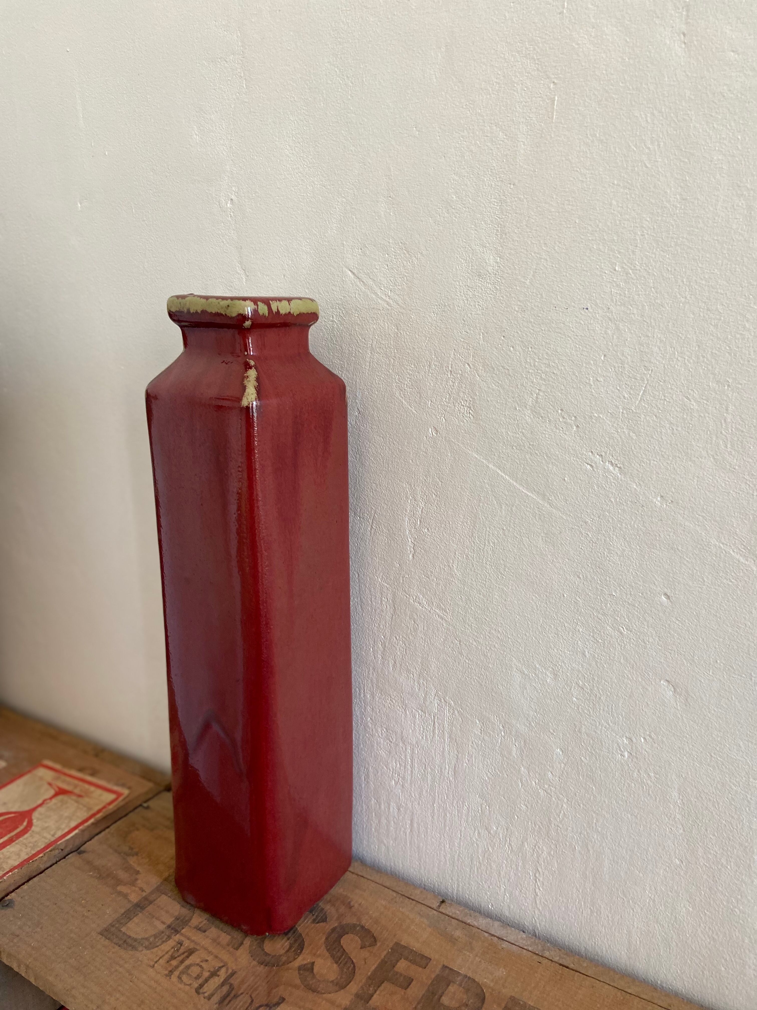 Rectangular Bordeaux ceramic vase