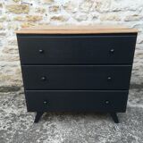 Vintage chest of drawers