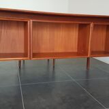 Arne Vodder teak Scandinavian Desk Manufactured By Sibast, 1960s