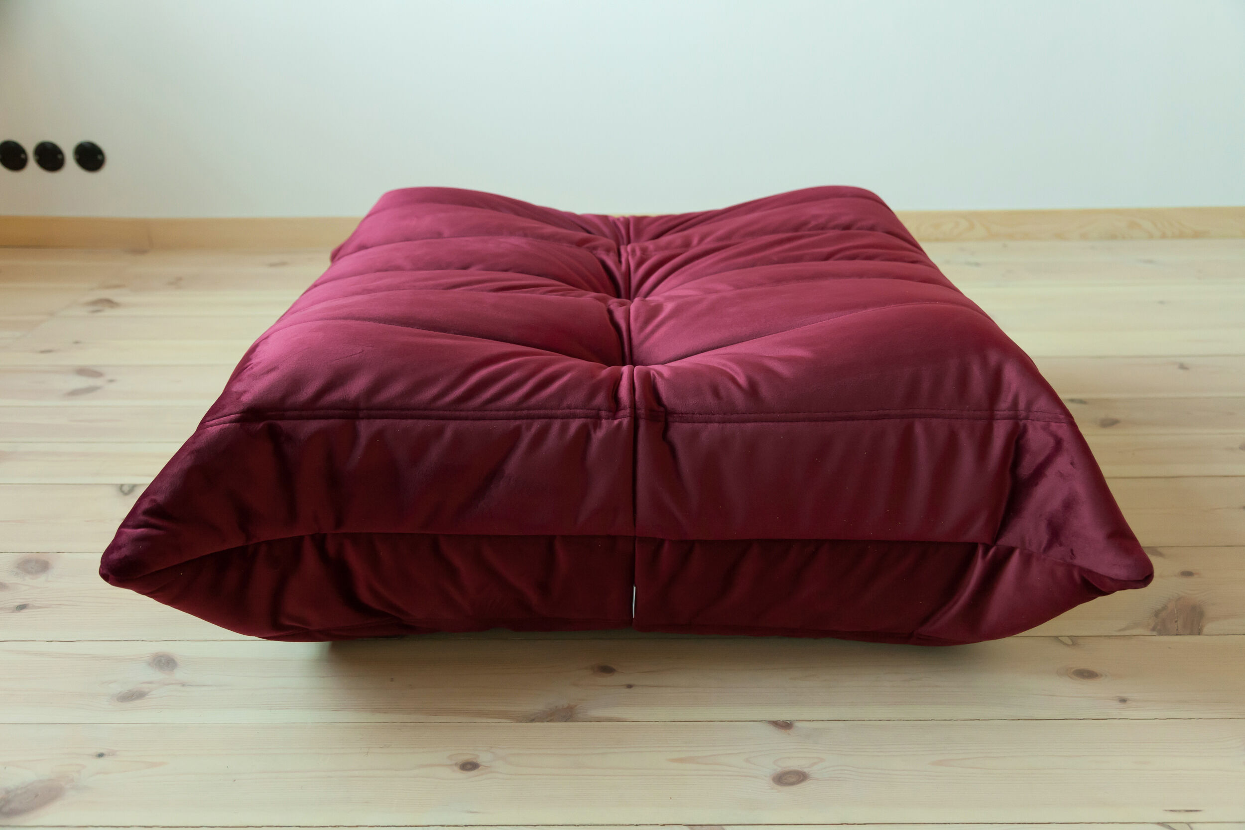 Togo armchair and footstool model designed by Michel Ducaroy 1973
