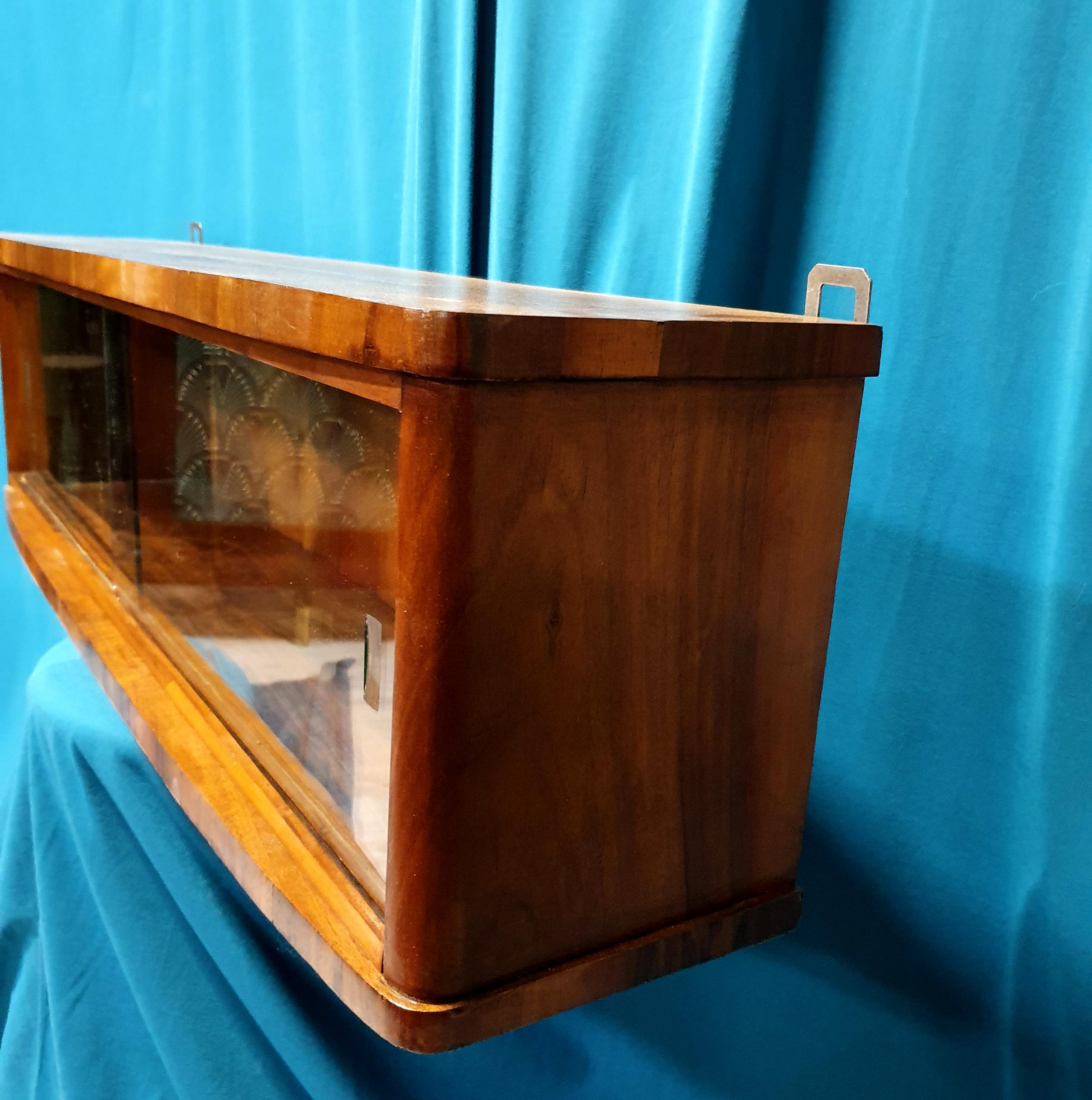 Showcase, hanging shelf, retro, vintage