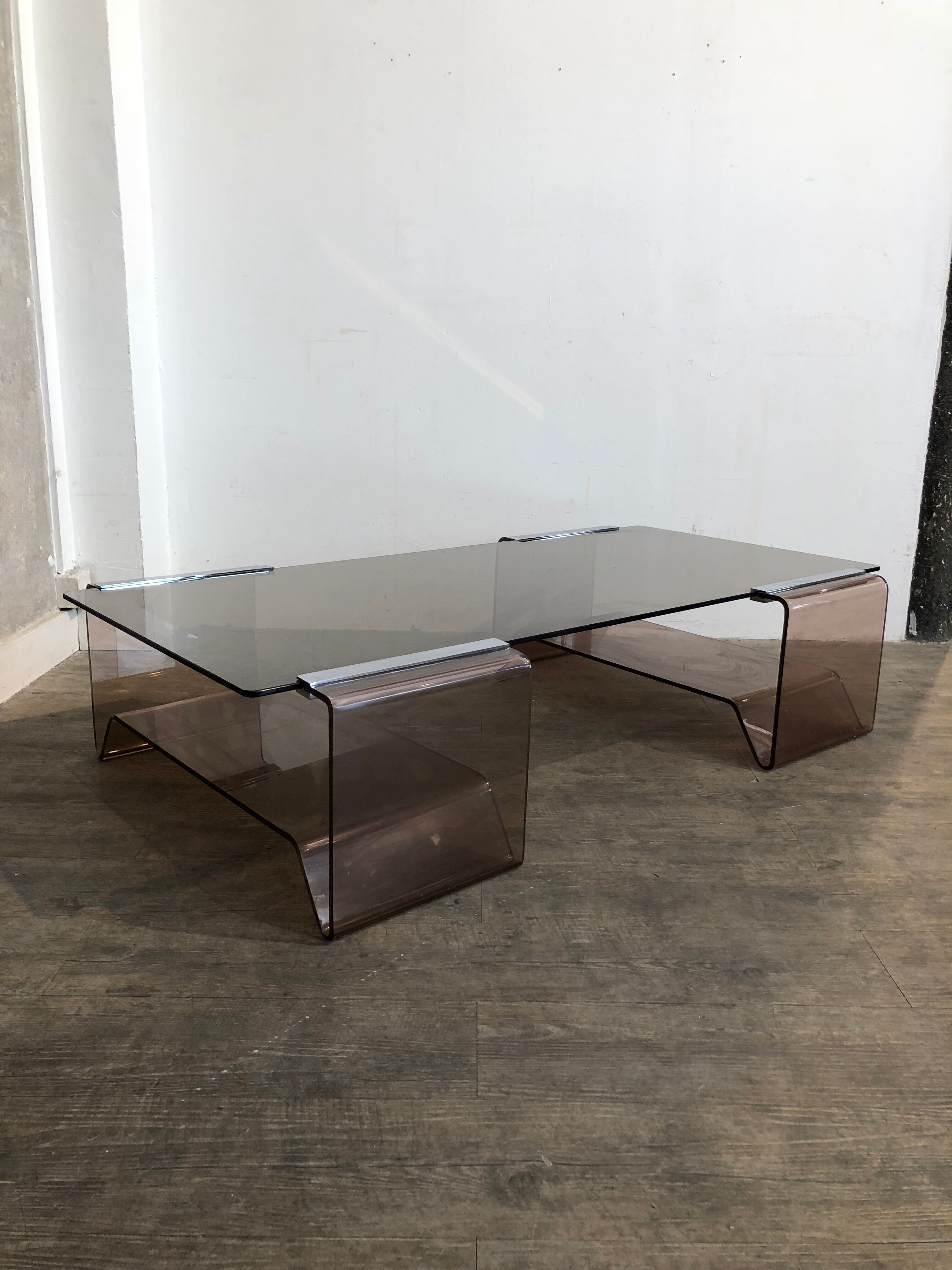 Table low Michel Dumas