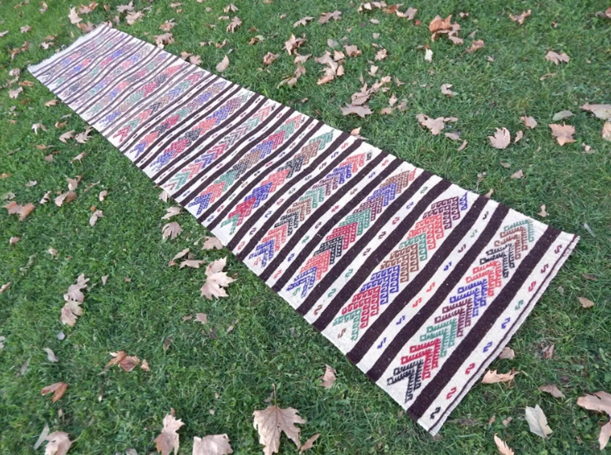 Vintage Turkish hallway rug 62x332 cm