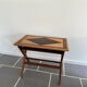 Table d’appoint moderniste bois exotique