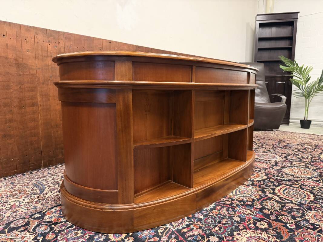 English Classic Kidney Shaped Chesterfield Desk