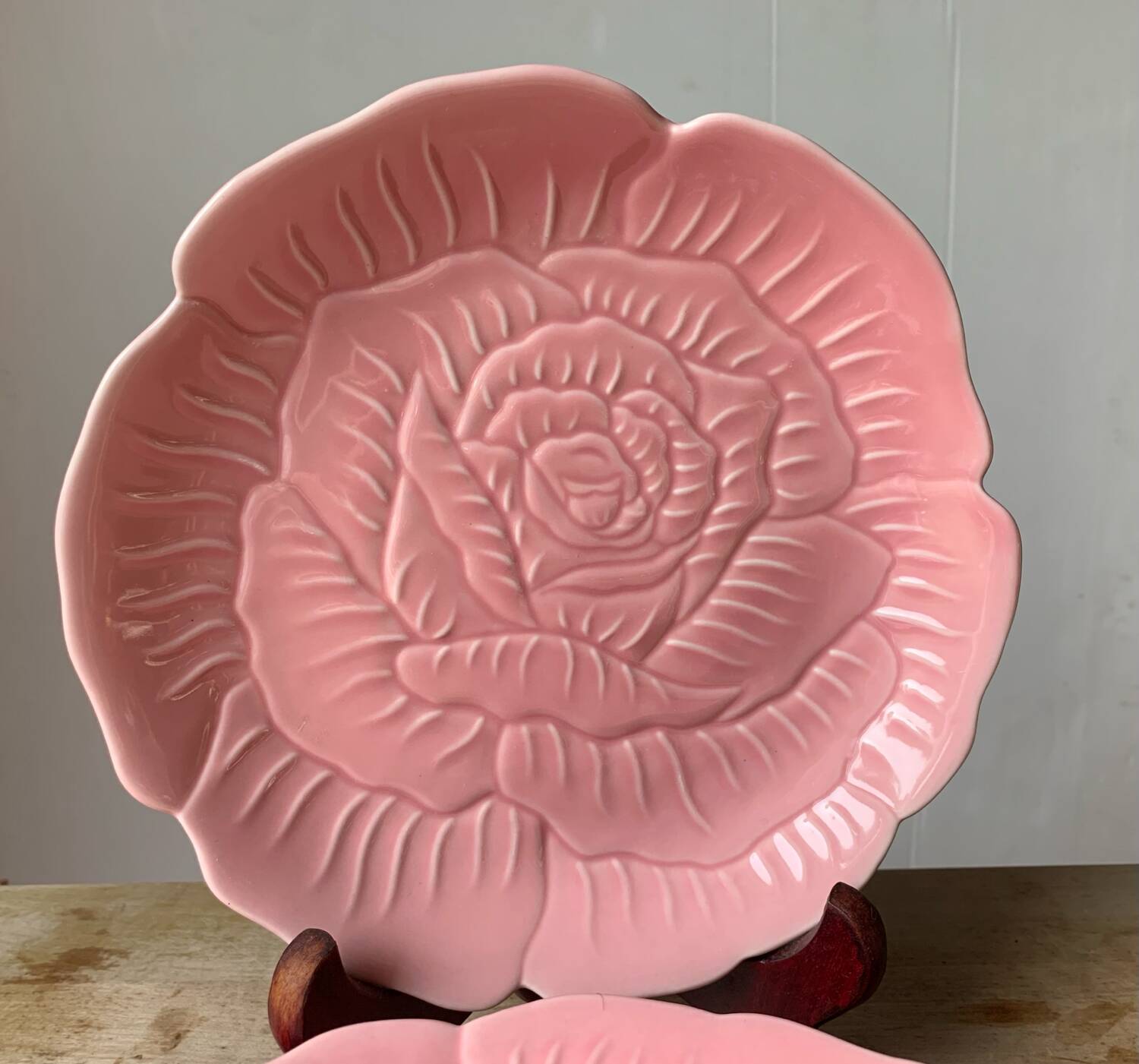 4 vintage rose shaped barbotine plates