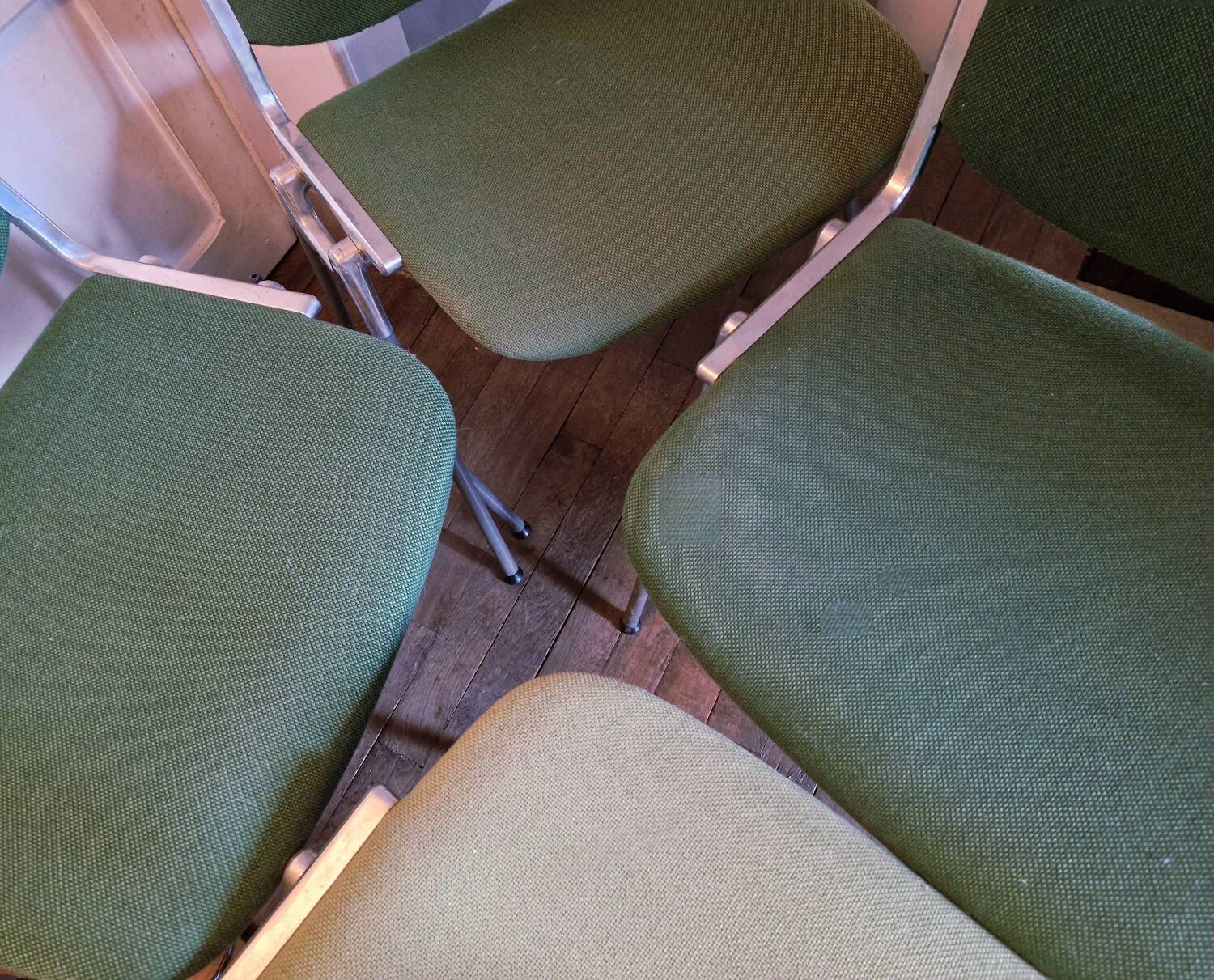 Set of 4 DSC 106 Chairs by Giancarlo Piretti Anonima Castelli, 1965.