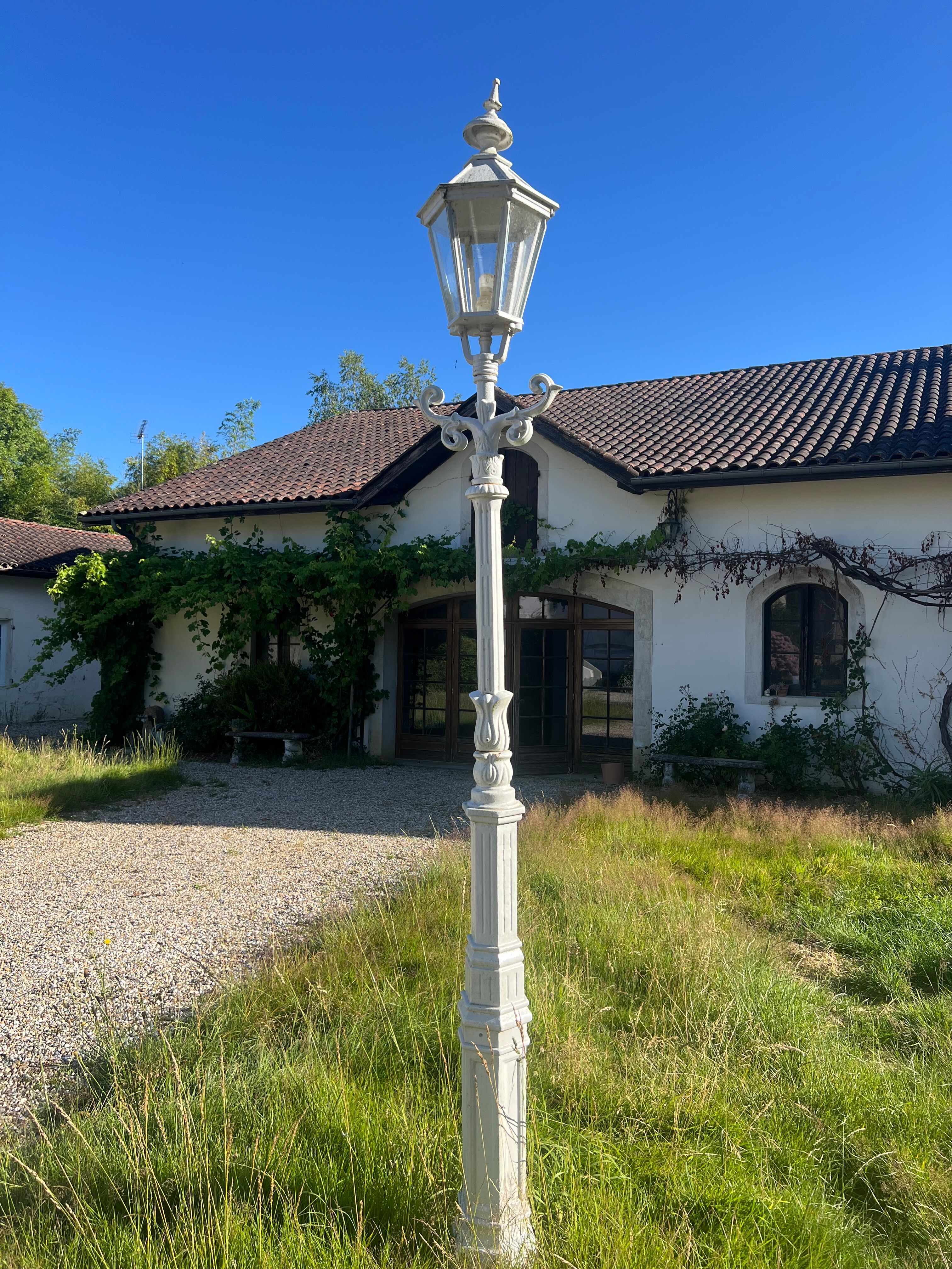 17 lampadaires en fonte