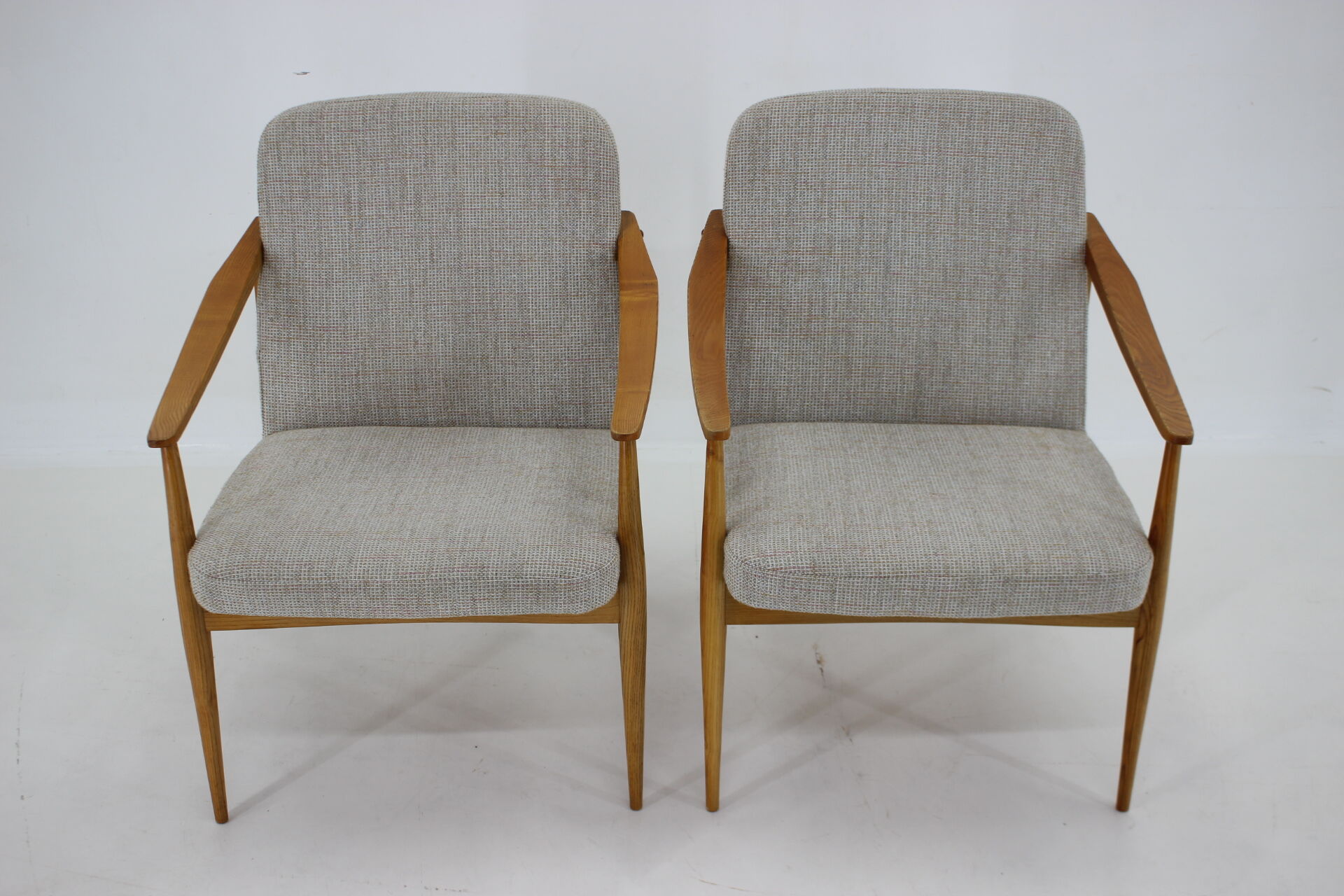 Paire de fauteuils en hêtre, Tchécoslovaquie, 1970