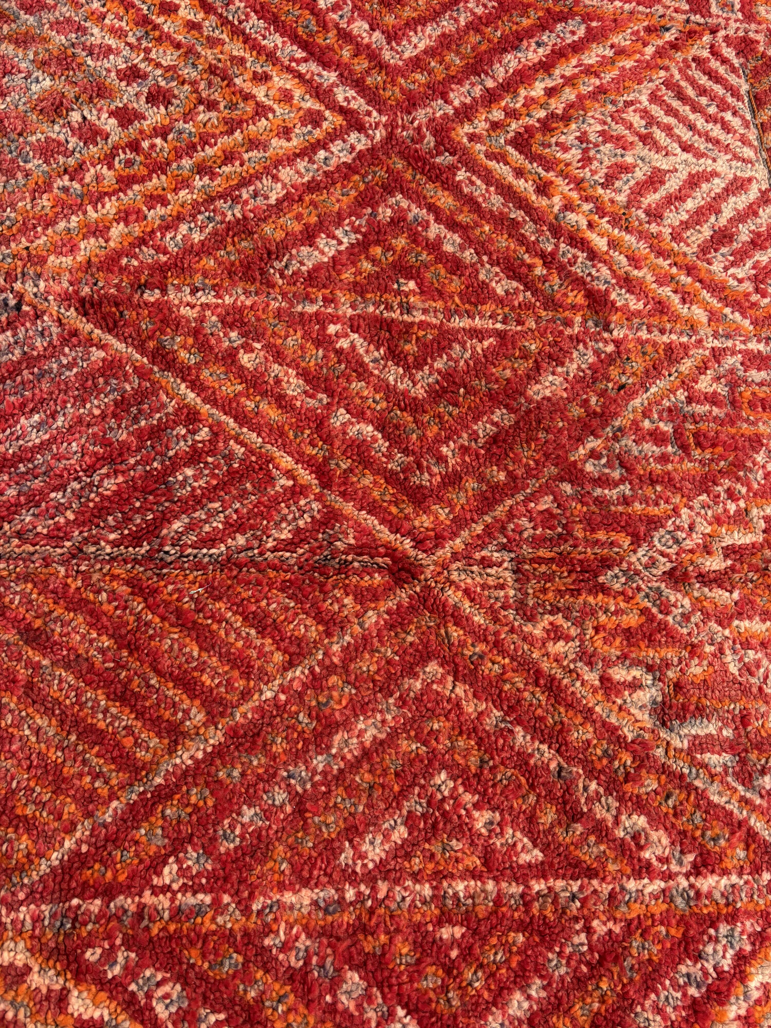 Hemra - Moroccan Berber carpet from the Rhamana region
