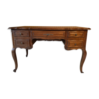 Wooden minister's office