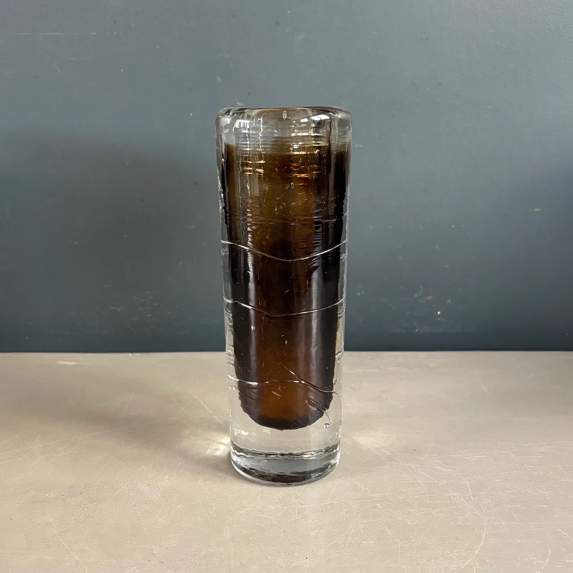 Grand bougeoir en verre moulé marron - Ref 1350