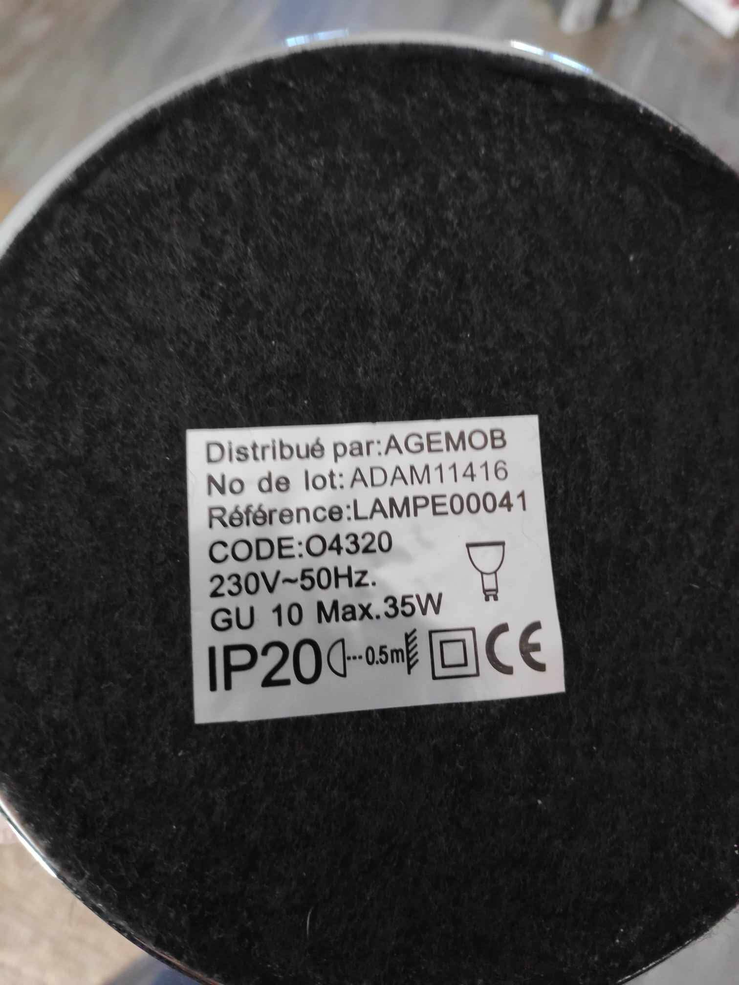 Agemob International eyeball type lamp