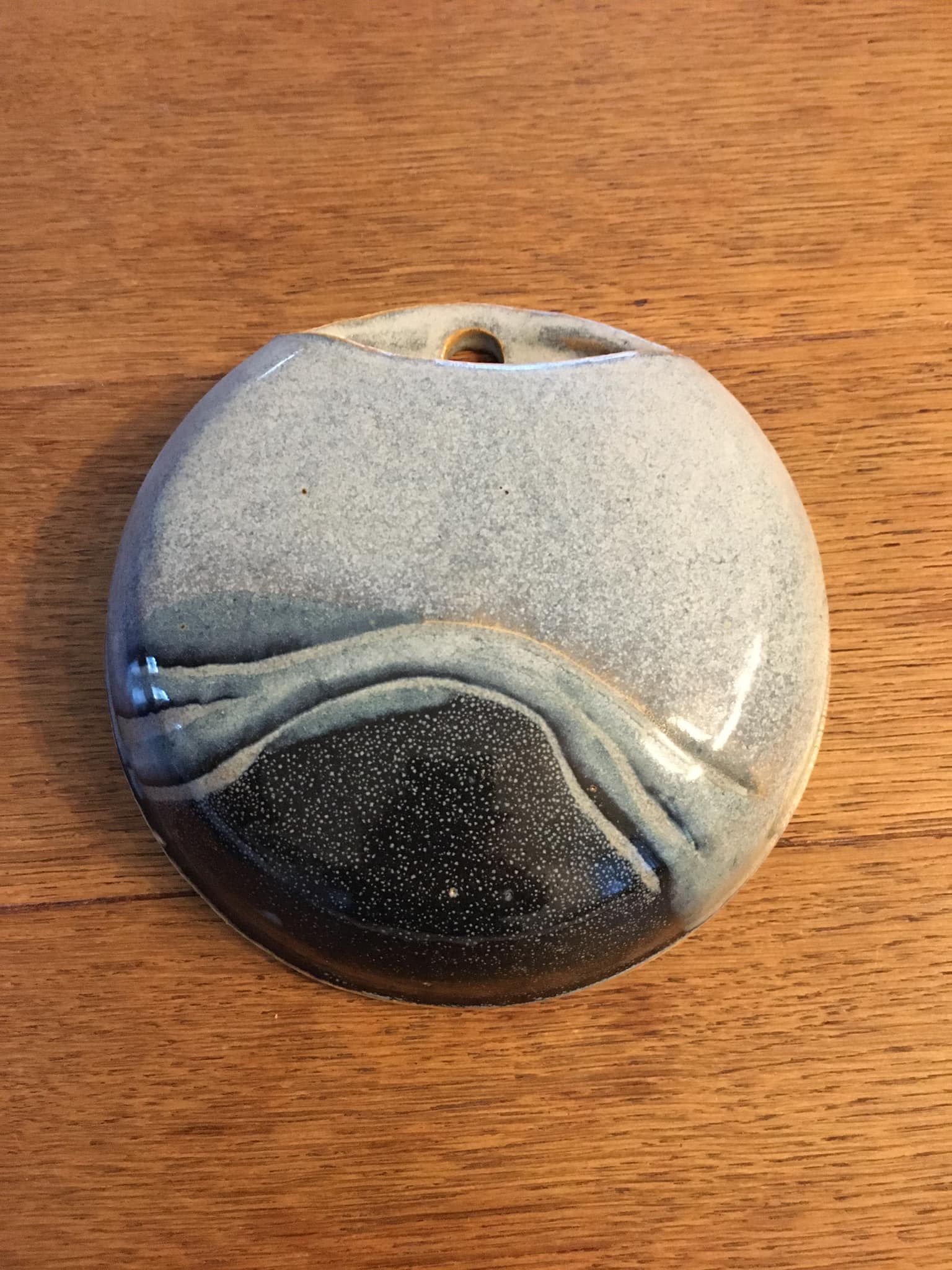 Wall ceramic signed PK (Poteries de Kerbenoen) by ceramist Michel Vergnes
