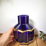 Ancient vase De Bruyn