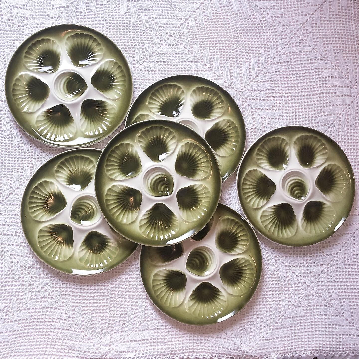 6 oyster plates Moulin des loups