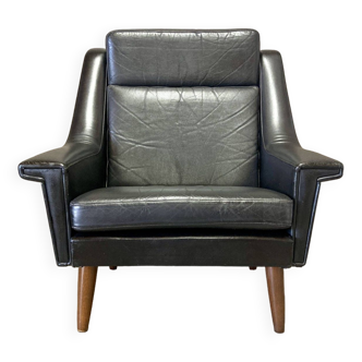 Fauteuil cuir noir haut "design scandinave" 1950.