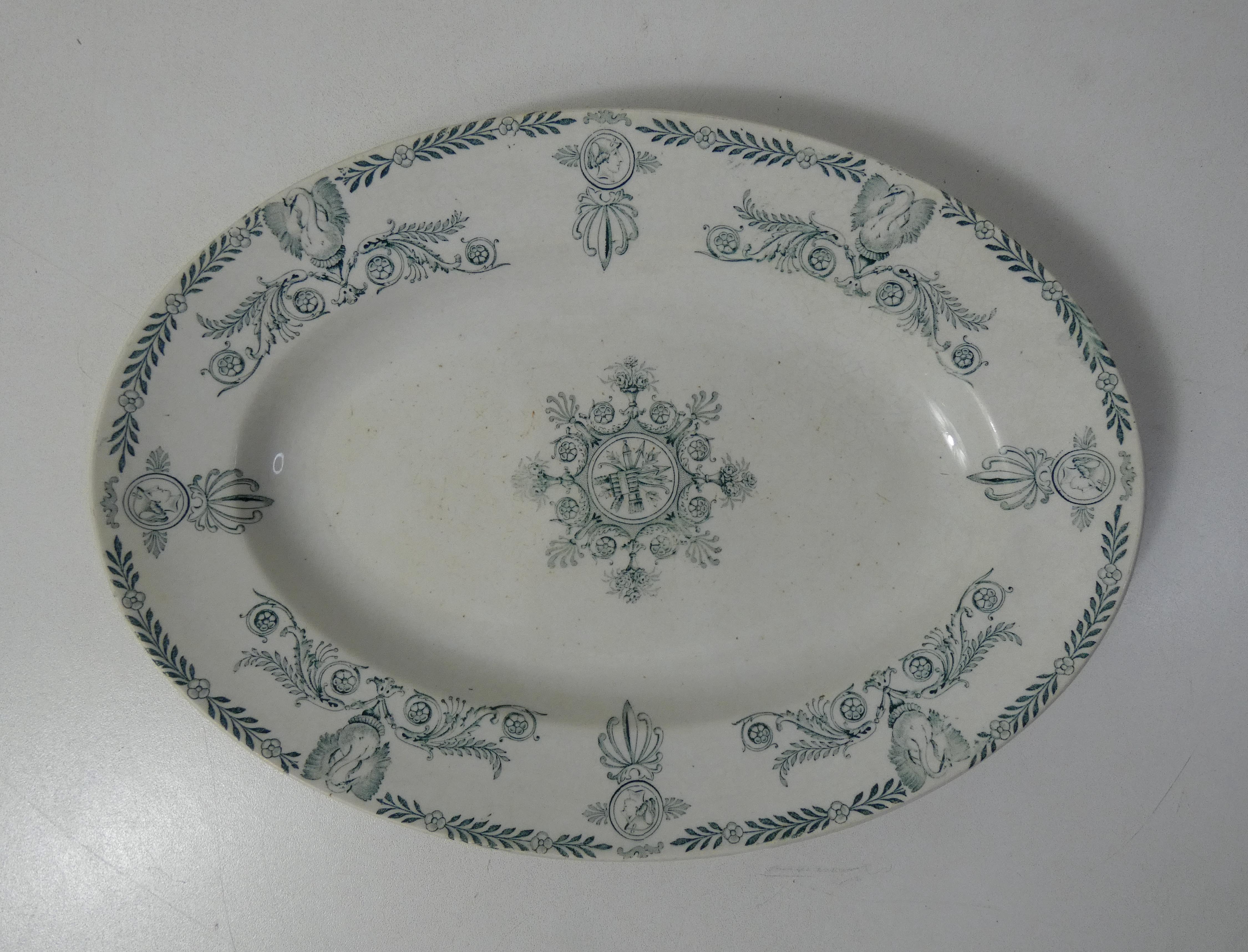 Oval dish iron earth compiegne