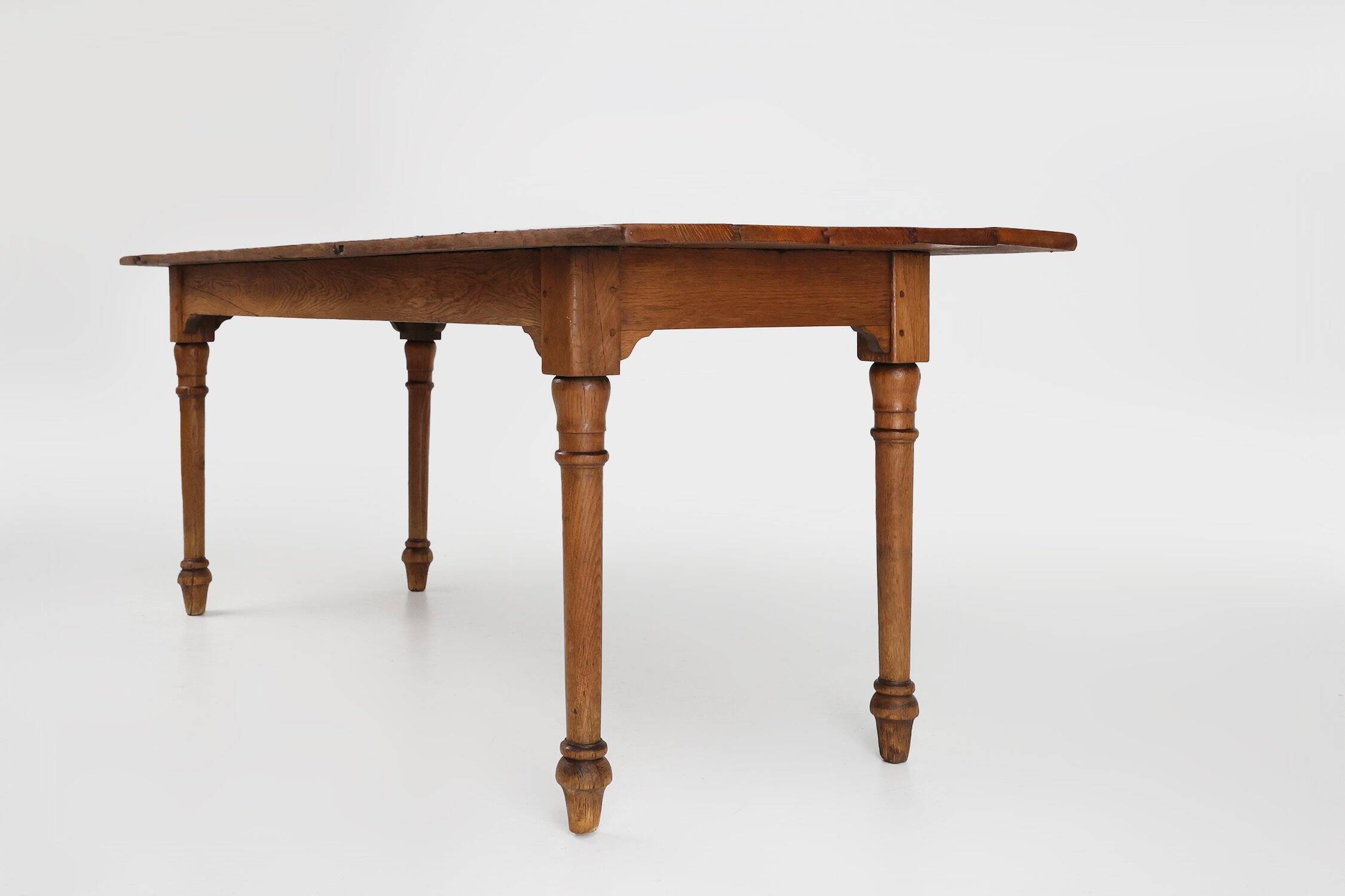 Rustic Farmhouse Table in Oak, France, 1850s