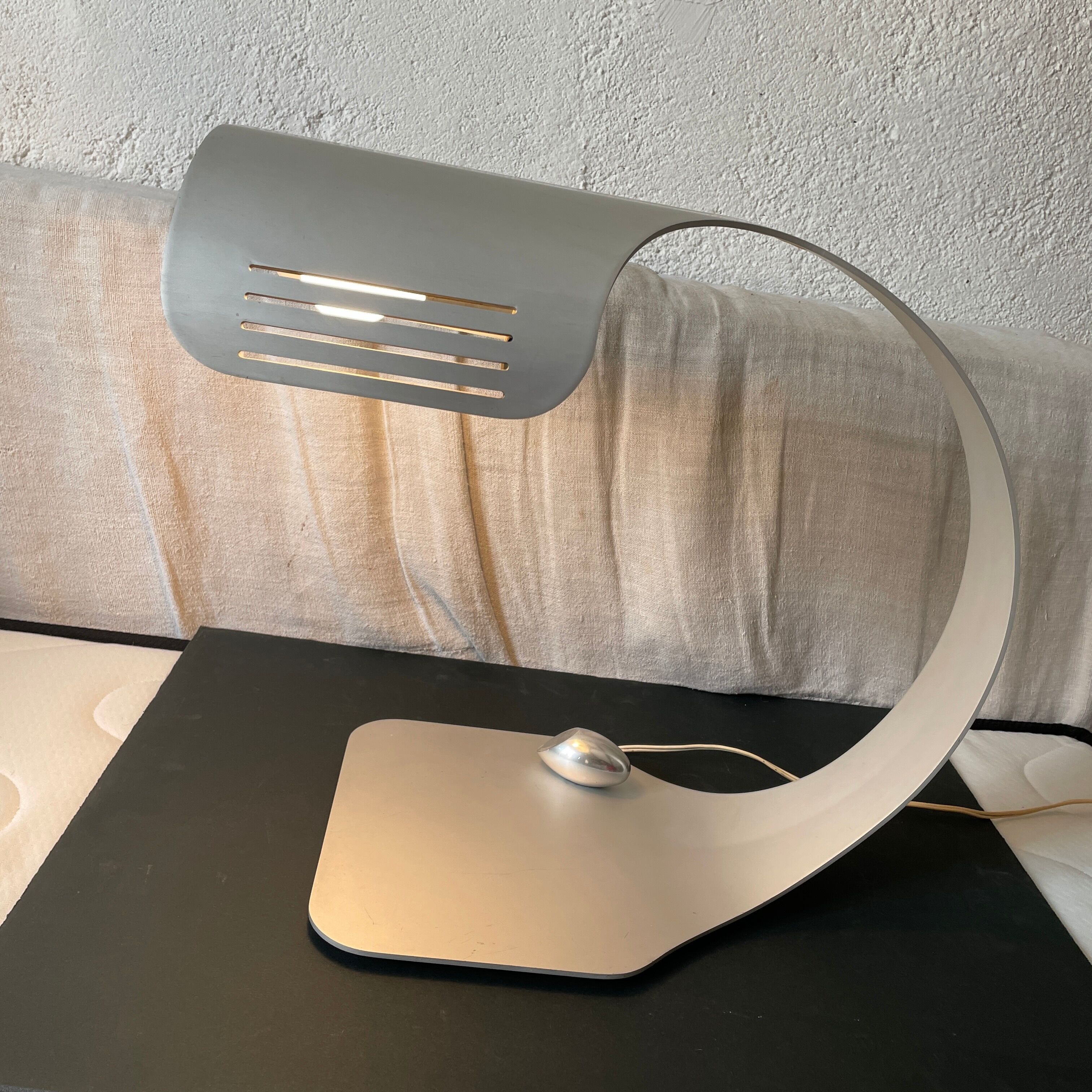 Colomba Walter and Moreti lamp design 1970