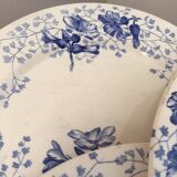 Assiette terre de fer Creil et Montereau décor primevère XIX