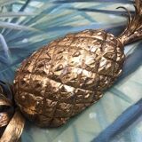 Pineapple wall light