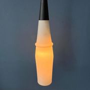 Suspension longue Mid-Century en verre opalin