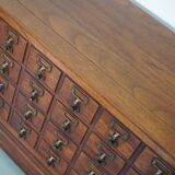 Armoire d'apothicaire/classeur antique en chêne hollandais, années 1920