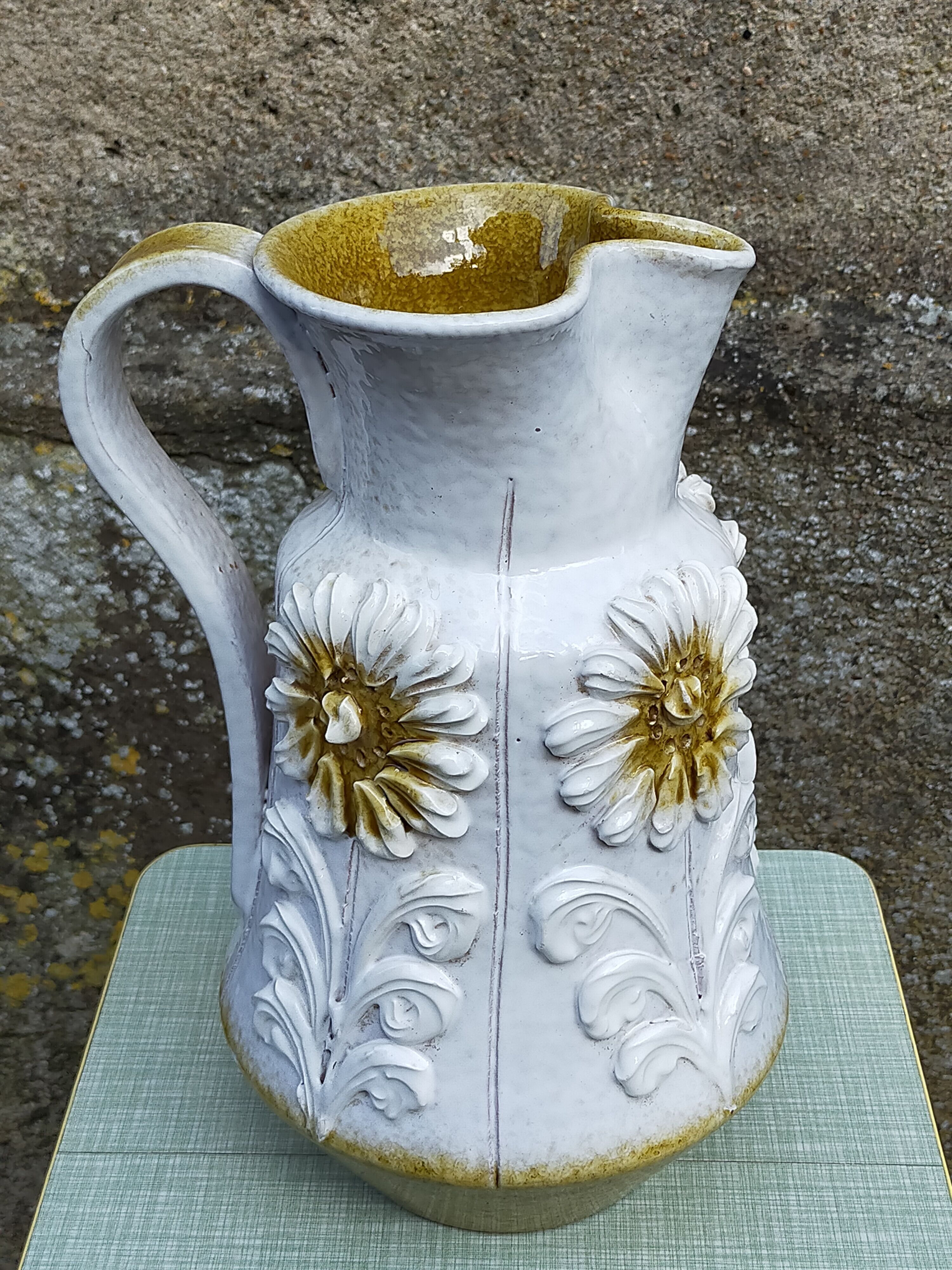 Vase céramique barbotine Italienne à anse
