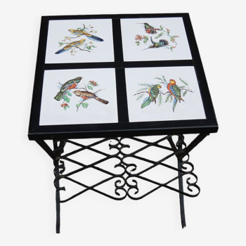 Wrought iron pedestal table & earthenware bird decoration