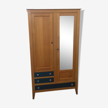 Armoire parisienne