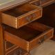 Bureau de style anglais ancien