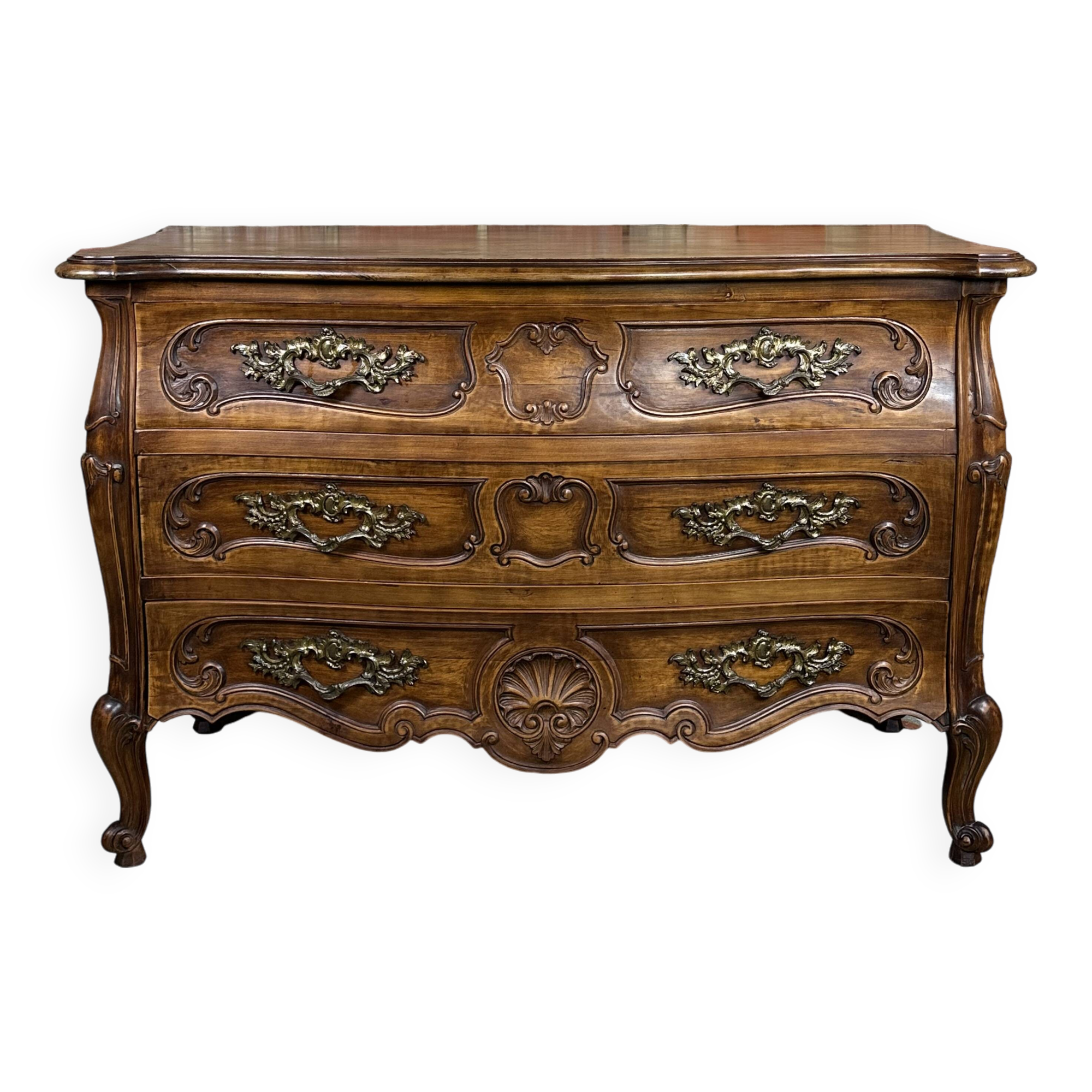 Louis XV style curved walnut chest of drawers