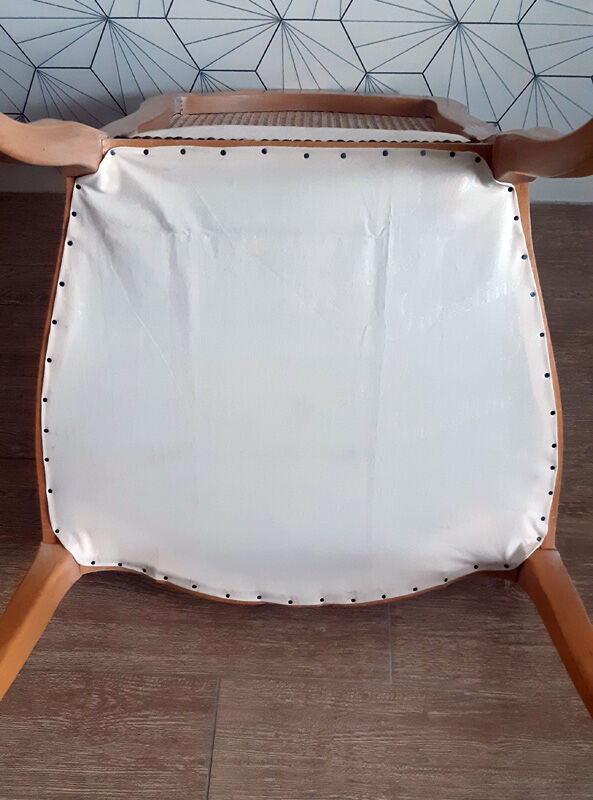 Armchair in white ceruse wood Louis XV style