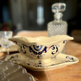 Longchamp iron earth gravy dish