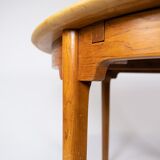 Dining table in oak of danish design from the 1960s.