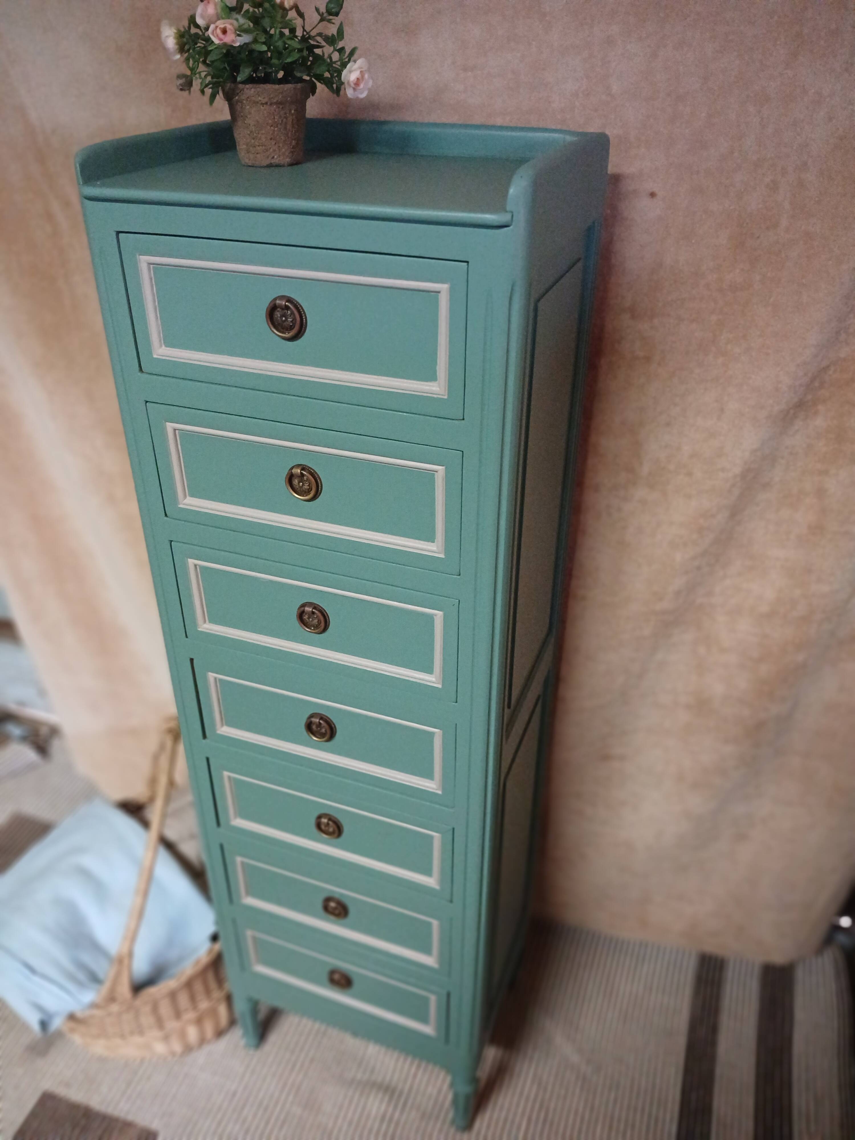 Louis XVI style chest of drawers / commode, 1960s-70s.