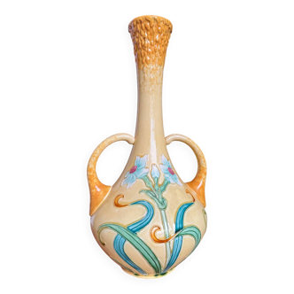 Art Nouveau ceramic vase by Gustave de Bruyn